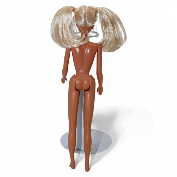 Vintage Blonde Barbie Doll With Pigtails & Pink Earrings - Picture 2 of 3